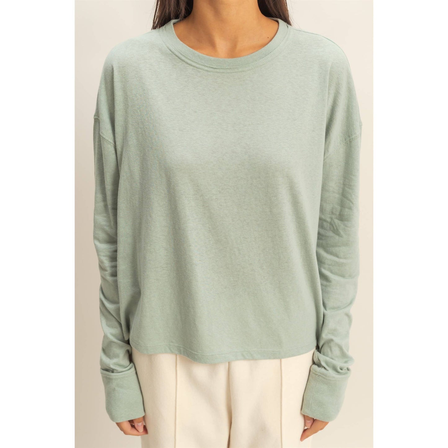 HYFVE - Crew Neck Long Sleeve Tee: BLACK / S-M-L(2-2-2)