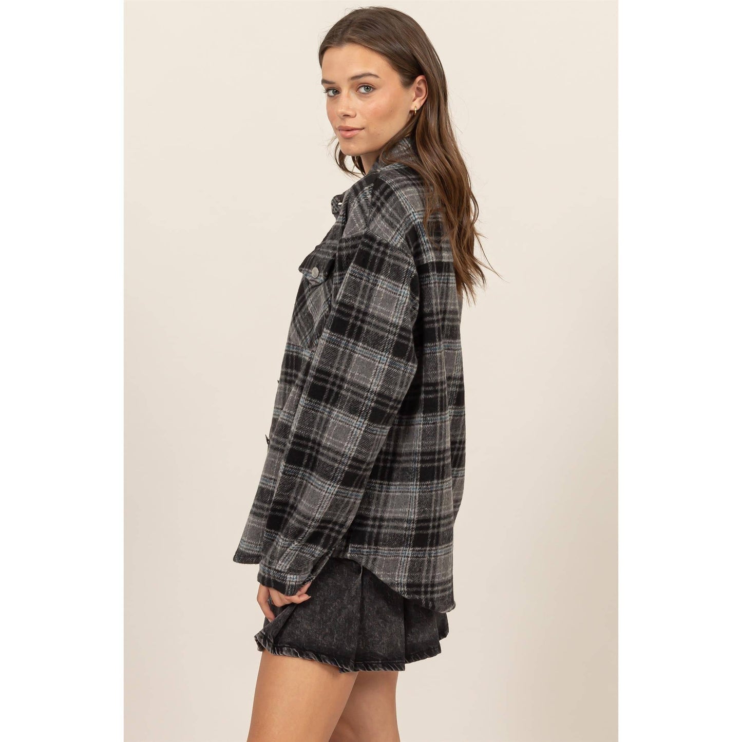 HYFVE - Plaid Shacket With Pockets: BLACK / S-M-L(1-1-1)