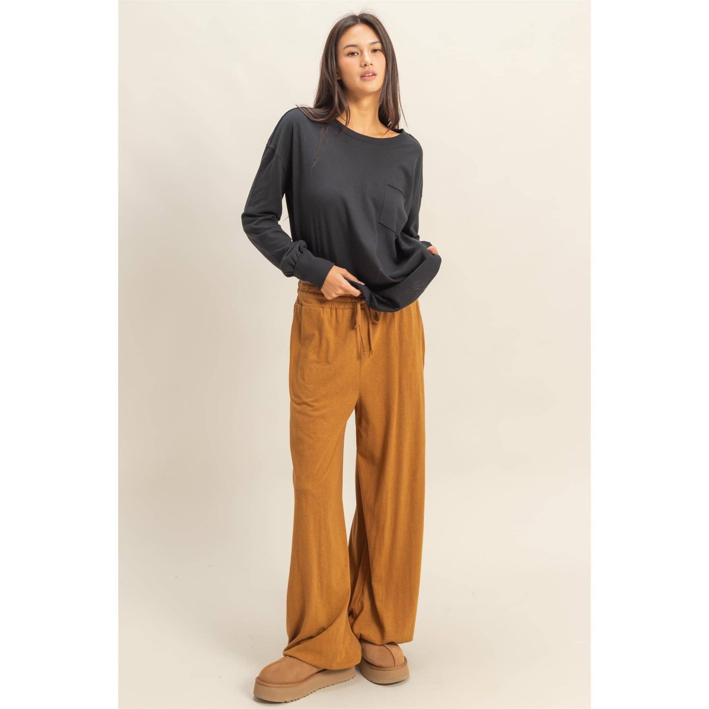 HYFVE - Long Sleeve Pocket T-Shirt: CREAM / S-M-L(2-2-2)