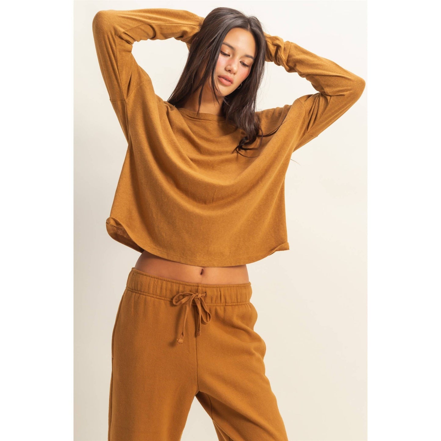 HYFVE - Crew Neck Long Sleeve Tee: BLACK / S-M-L(2-2-2)