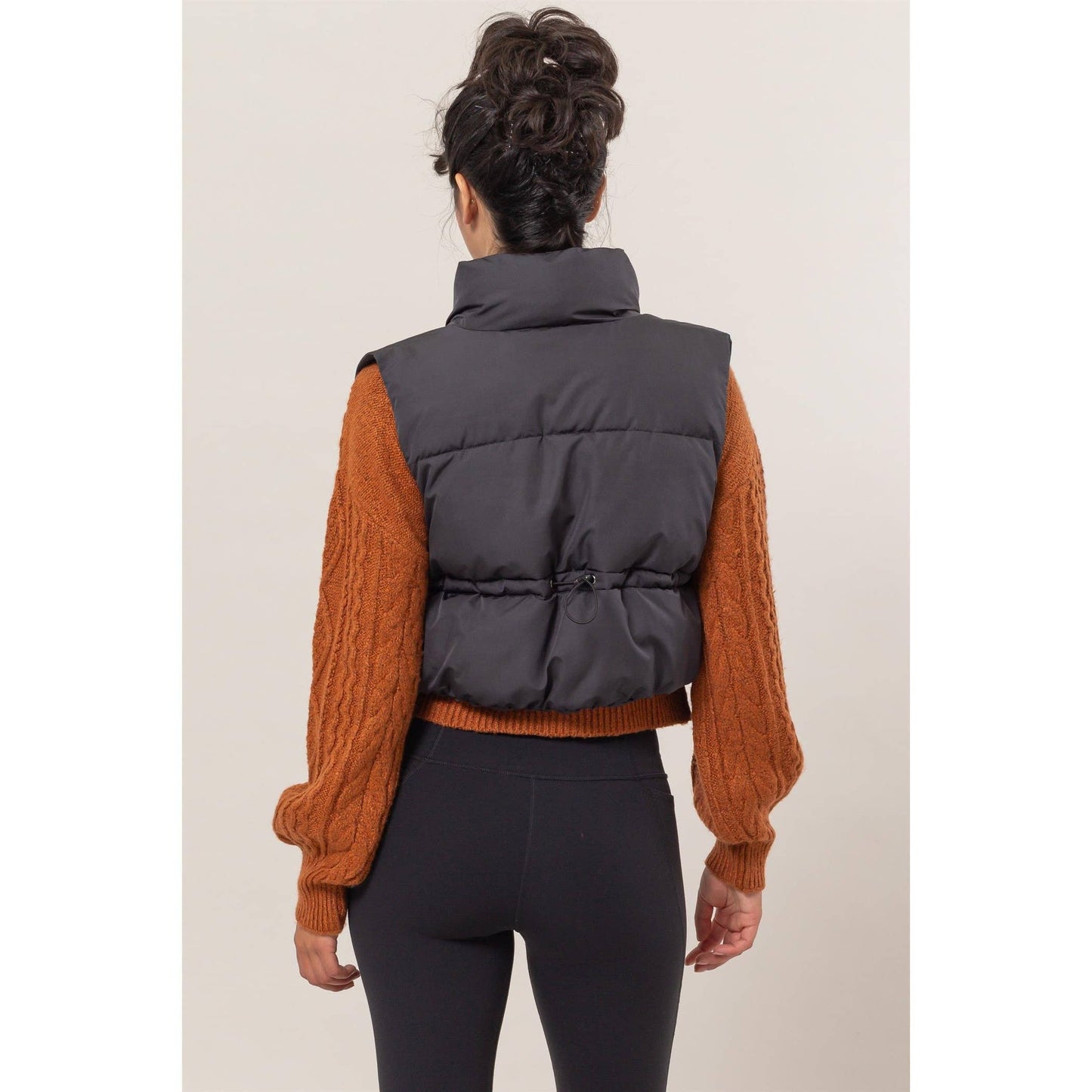 HYFVE - Cropped Zipper Closure Puffer Vest: BLACK / S-M-L(2-2-2)