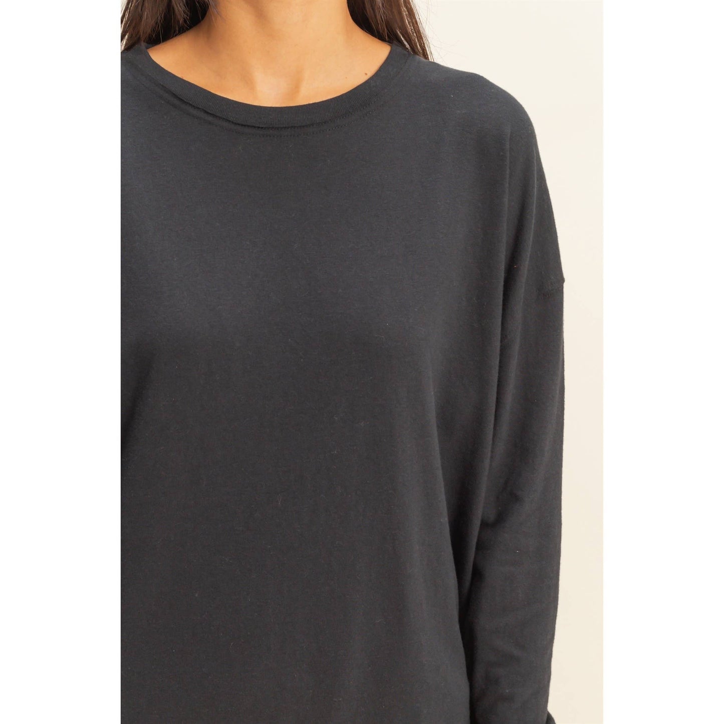 HYFVE - Crew Neck Long Sleeve Tee: BLACK / S-M-L(2-2-2)
