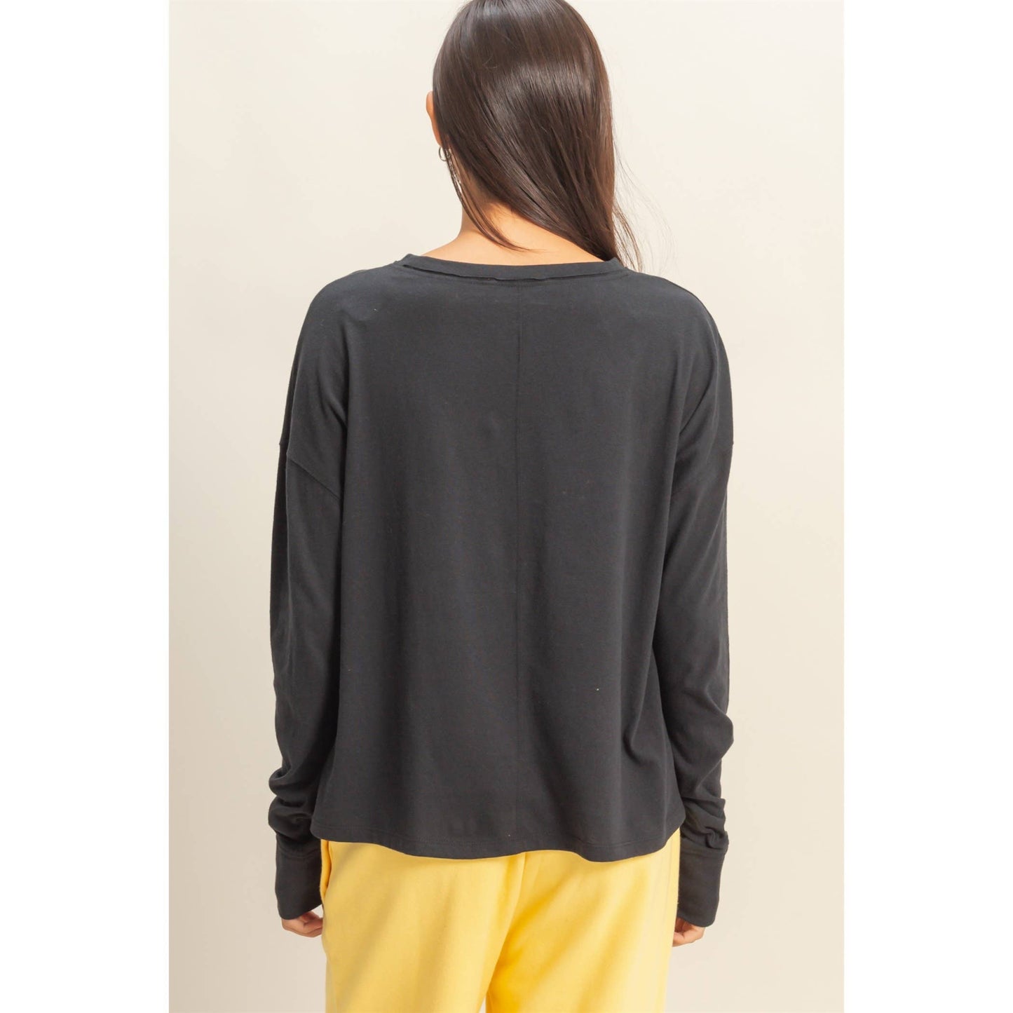 HYFVE - Crew Neck Long Sleeve Tee: BLACK / S-M-L(2-2-2)