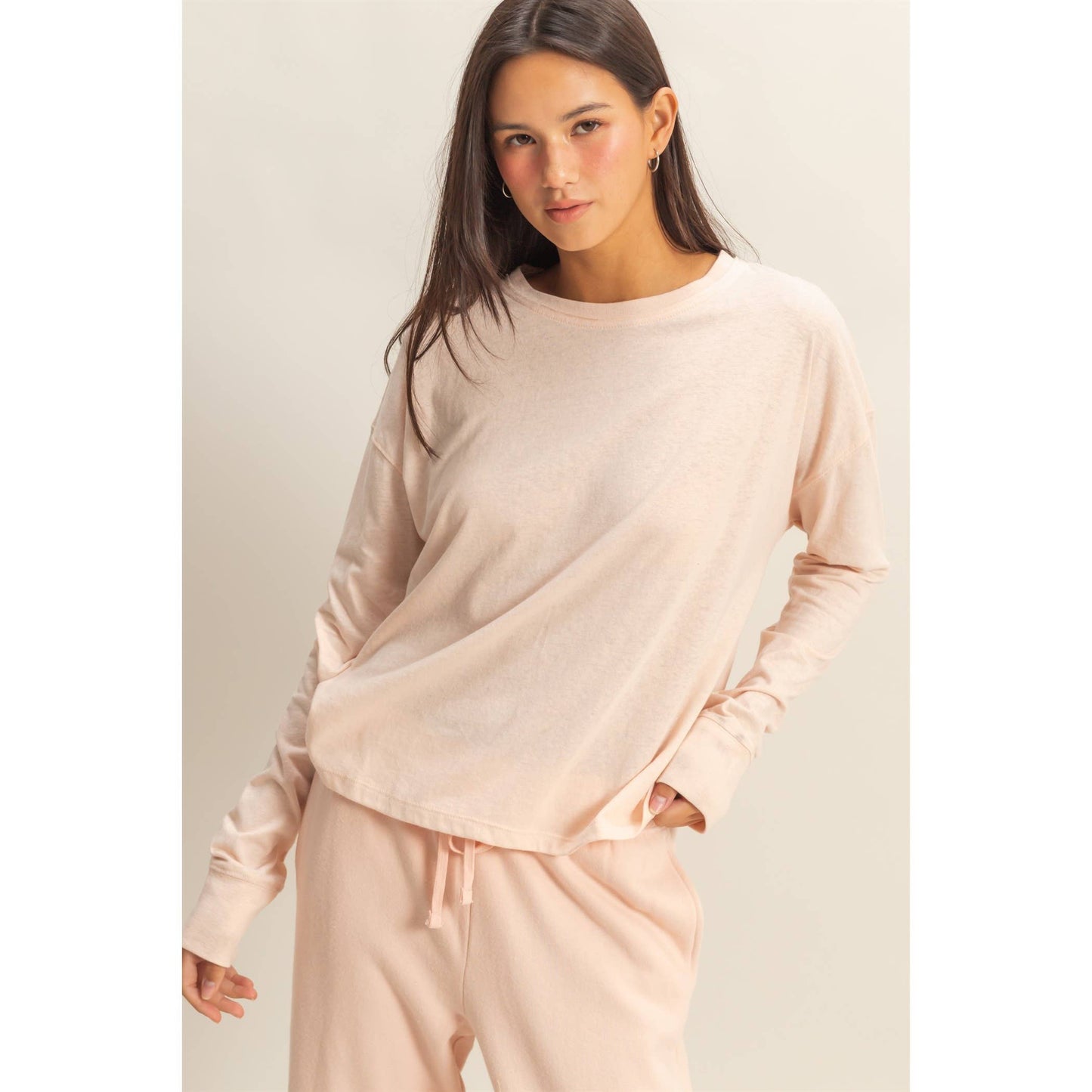 HYFVE - Crew Neck Long Sleeve Tee: BLACK / S-M-L(2-2-2)